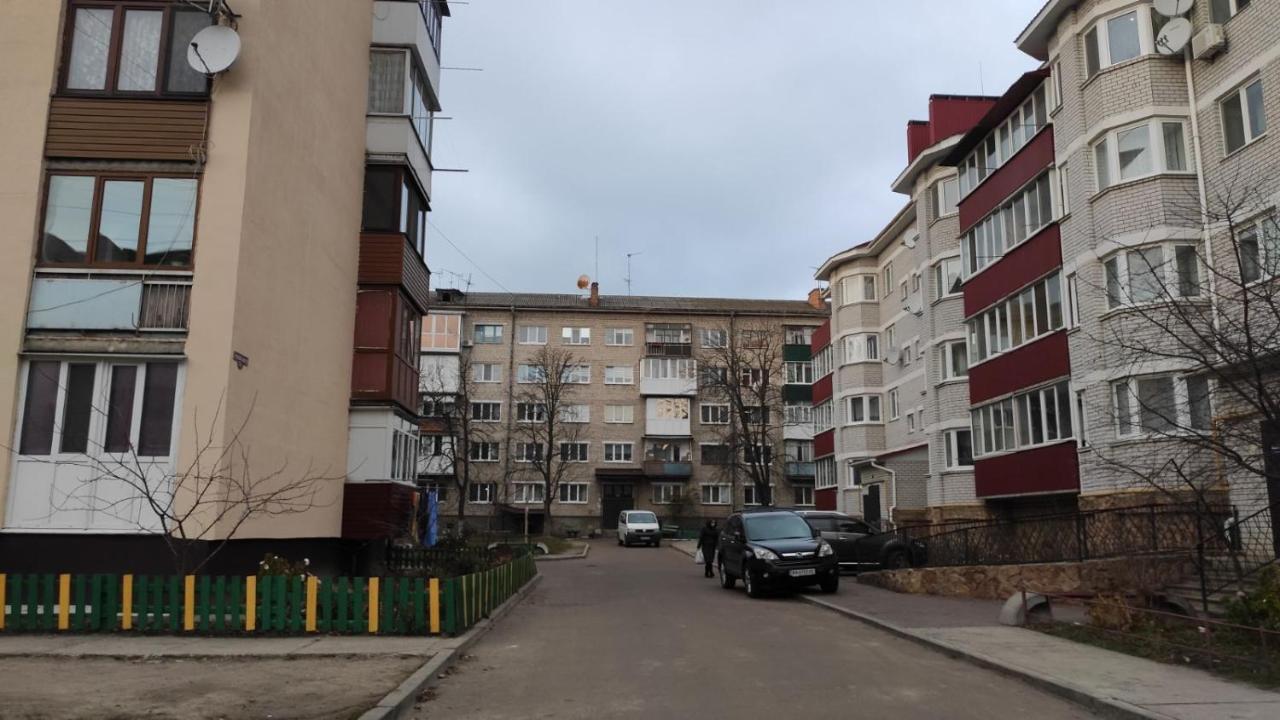 2-Х Комнатная Квартира โคโรสเตน ภายนอก รูปภาพ